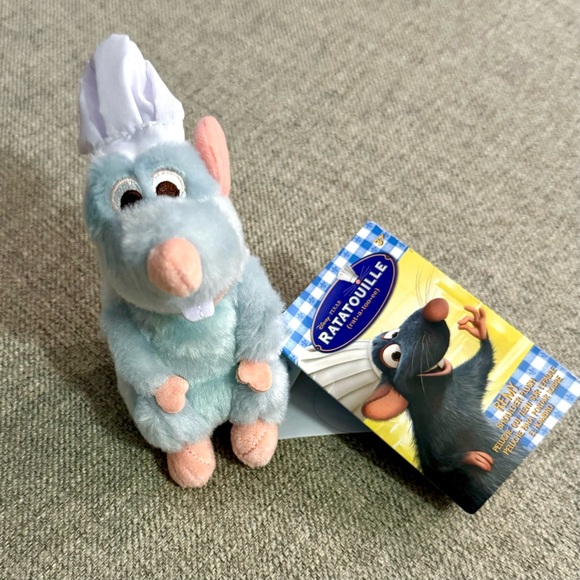 COPY - Disney Parks Ratatouille Minnie Ears - Picture 5 of 9